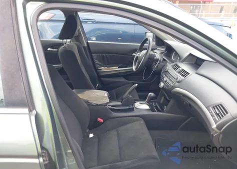 2008 Honda Accord 3.5 Ex из США, поврежденный, VIN 1HGCP367X8A040009